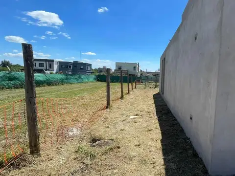 CASA A TERMINAR GORINA EXCELENTE OPORTUNIDAD UBICACION ZONA