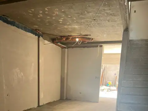 Espectacular triplex a estrenar en Florida, 5 ambientes