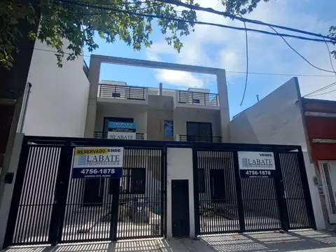 Espectacular triplex a estrenar en Florida, 5 ambientes