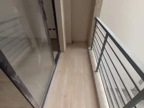 Espectacular triplex a estrenar en Florida, 5 ambientes