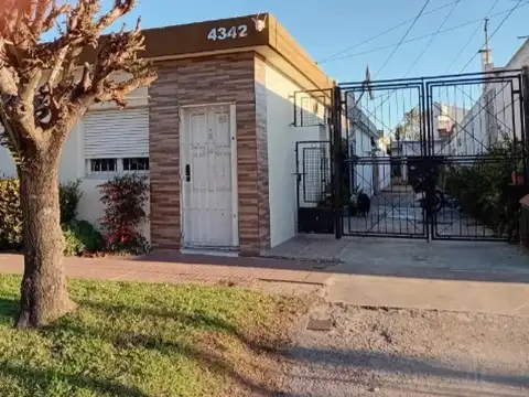 Depto Tipo Casa en Venta 15 años