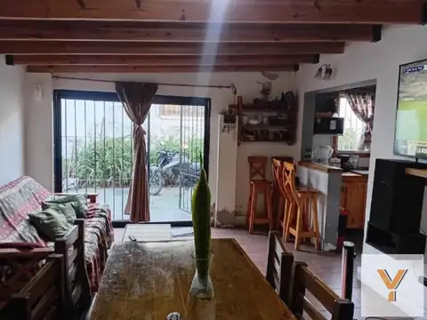 Depto Tipo Casa en Venta de 4 ambientes