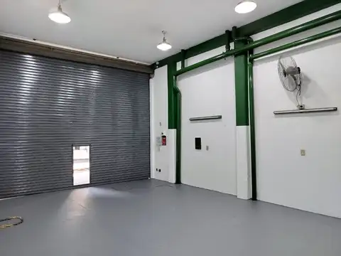 ALQUILER  - GALPON DEPOSITO - 166M2