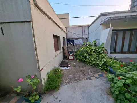 Depto Tipo Casa en Venta con 1 cocheras