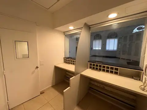 Oficina Monoambiente con 3 baños