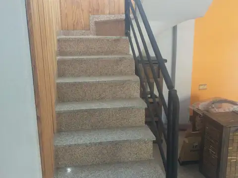 Depto Tipo Casa en Alquiler de 3 ambientes