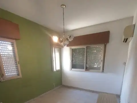 Depto Tipo Casa en Alquiler de 2 dormitorios