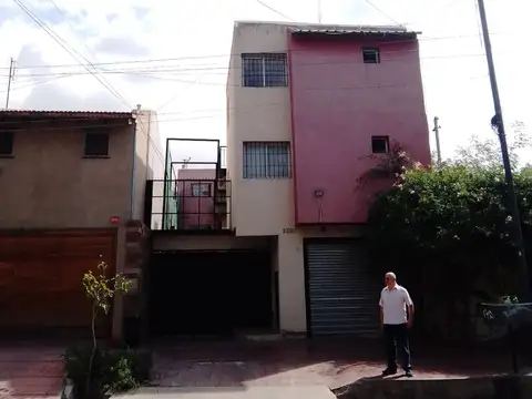 Departamento en alquiler c/ cochera en 6.ª Sección Residencial Norte