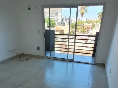Departamento en Alquiler con 1 cochera