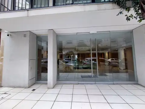 Oficina en Alquiler al Este
