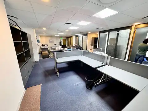 Oficina en Alquiler en Retiro, USD 5.000