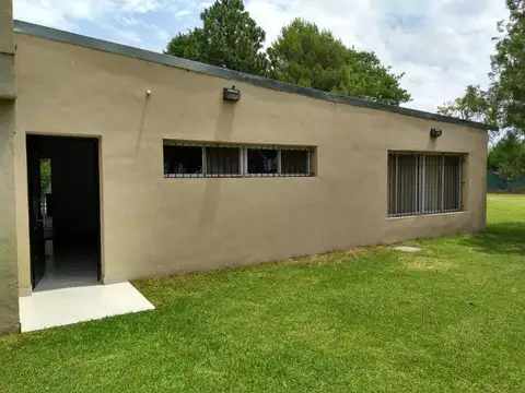 Casa en Venta en Coronel Dominguez, USD 155.000