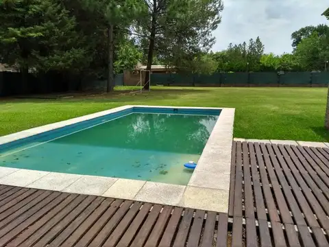 Casa en Venta con 1 cochera