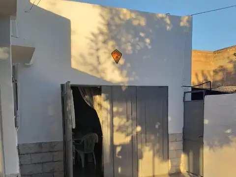 Casa en Venta en Capitan Bermudez, USD 75.000