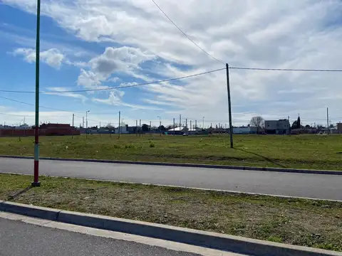 Terreno en Venta 24  mts Frente