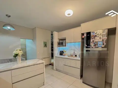 CASA A LA VENTA ST THOMAS NORTE - GRAN OPORTUNIDAD!