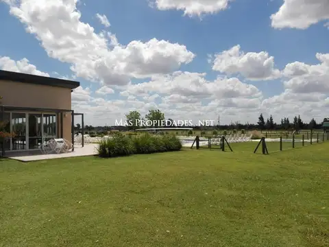 Terreno en Venta 45  mts Fondo