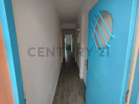Departamento 5 ambientes con 1 baño