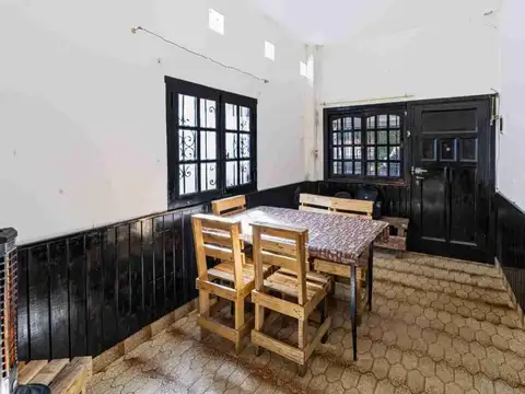 Depto Tipo Casa en Venta en Berazategui, USD 120.000