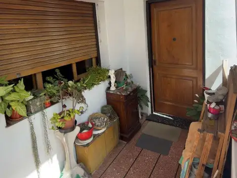 Depto Tipo Casa en Venta de 4 ambientes