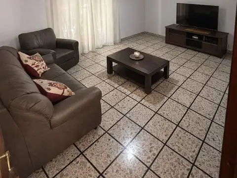 Depto Tipo Casa en Venta 57 años