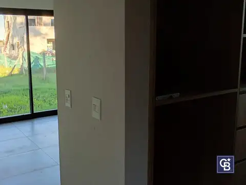 Casa en Venta en Pilar Del Este - Santa Sofia, USD 240.000