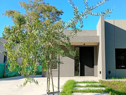 Casa en Countries/B.Cerrado (Pilar)