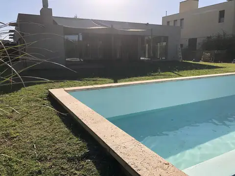 Alquiler 4 Dormitorios en San Sebastian