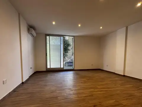 Departamento en Alquiler con 1 cochera