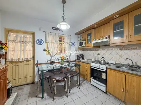 Depto Tipo Casa en Venta en Ramos Mejía, USD 75.000