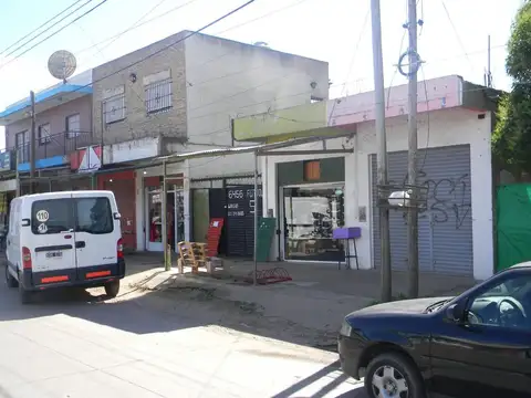 Avenida Eva Perón 6400