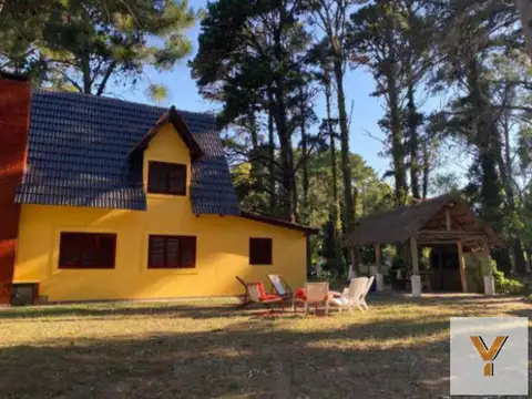 Casa en Venta en La Lucila del Mar, USD 125.000