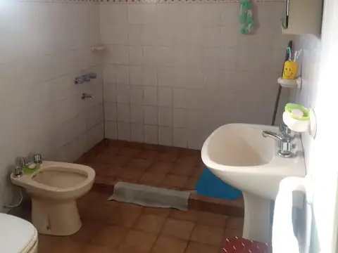Hermosa casa de tres dormitorios en excelente ubicación