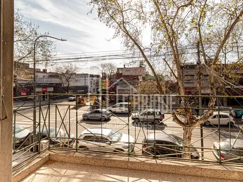 Depto Tipo Casa en Venta 60 años