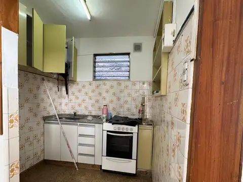 Ph 2 ambientes en PB,  con Patio y Terraza propia