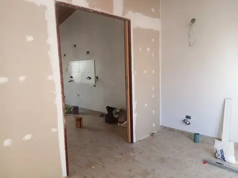 Monoambiente  divisible con patio 7 m2 - Hermoso 