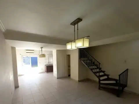 Departamento en Alquiler de 3 dormitorios