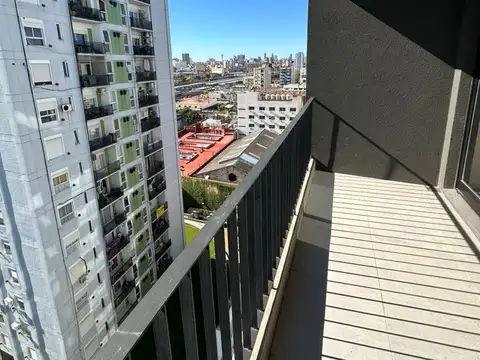 Av. Rivadavia 3200, Piso 9