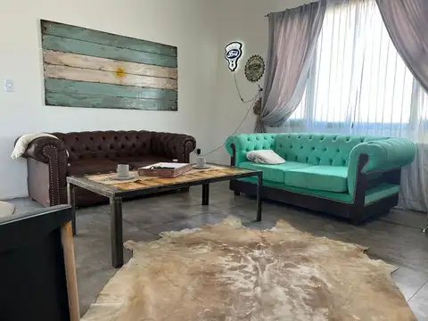 Casa nivel Gerencial 4 dormitorios - B "El Vergel"