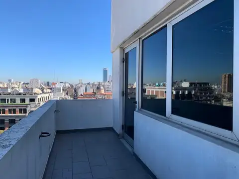Oficina en Venta al Este