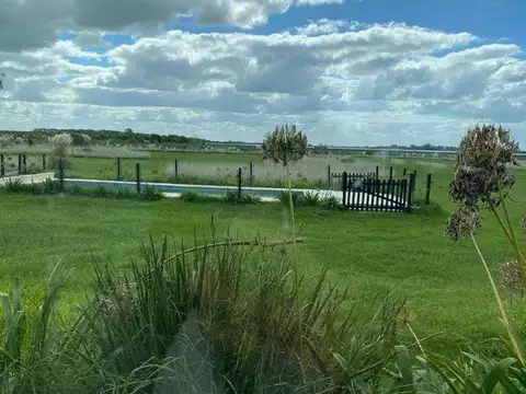 Casa 6 ambientes con 3 baños