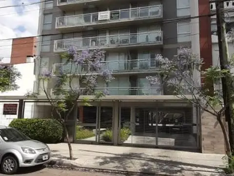 Departamento 3 ambientes en Moron centro