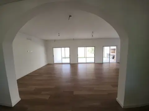 Casa en Venta en Los Pilares, USD 260.000