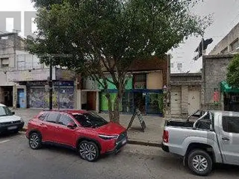 Local en venta sin expensas espacio aereo propio en Villa Santa Rita