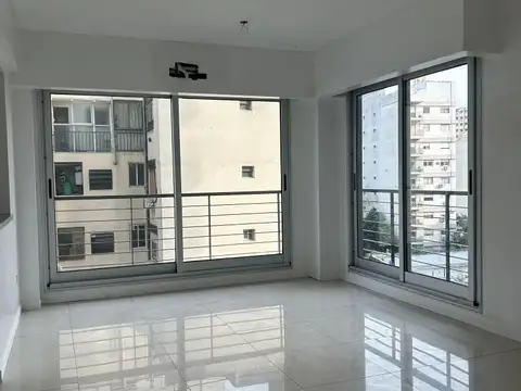 Avenida Juan Bautista Alberdi 800, Piso 5