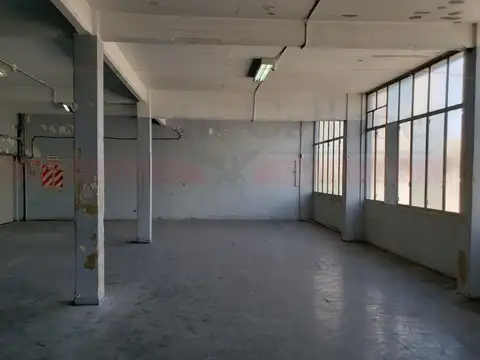 Avenida Valentín Alsina 3200