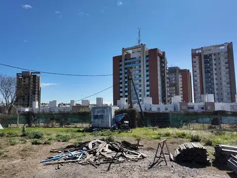 Raúl Carlos Brogin 300