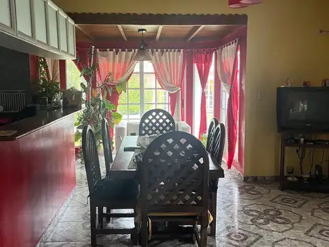Casa en Alquiler de 3 dormitorios