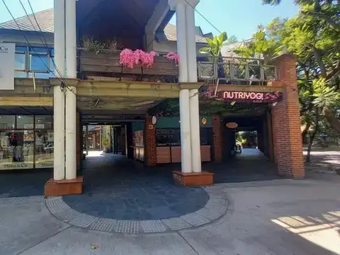 Cochera en Venta Fija