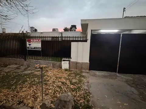 Remax Alquila Casa Barrio San Pedro San Martin